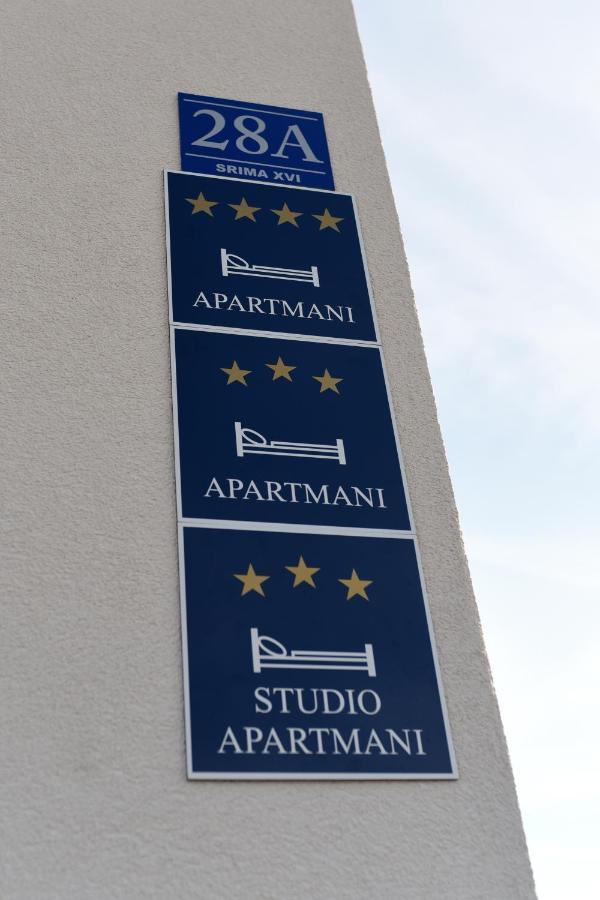 B1villa Srima Exteriör bild
